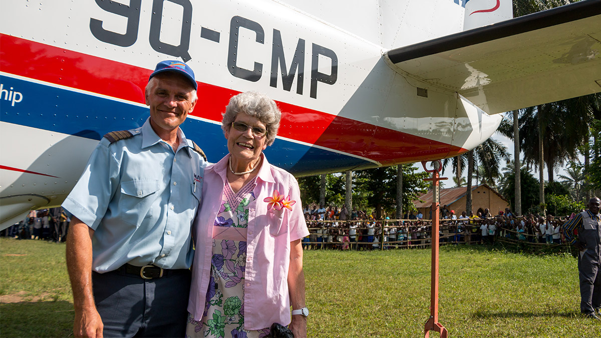 Maud Kells with MAF pilot Dave Jacobsson. Photo by Mark & Kelly Hewes