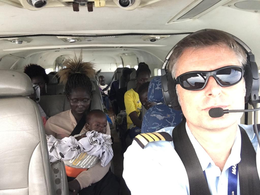 MAF pilot Jonathan Pound relocates refugees from Renk (credit: Jonathan Pound)
