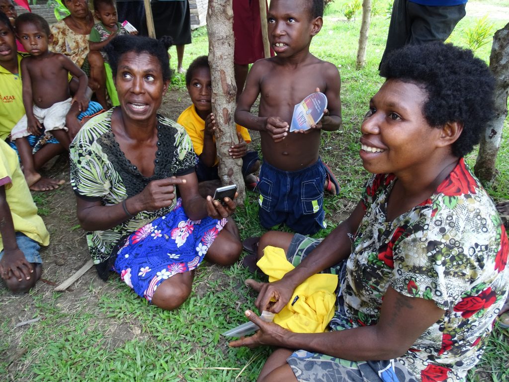 Remote communities in PNG are transformed when they listen to the Bible (credit: Mandy Glass)
