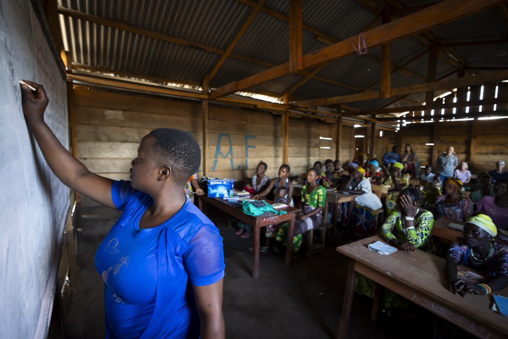 Swahili teacher Ruth: ‘MAF has given a great gift to the women here!’ (credit: Lem Malabuyo)